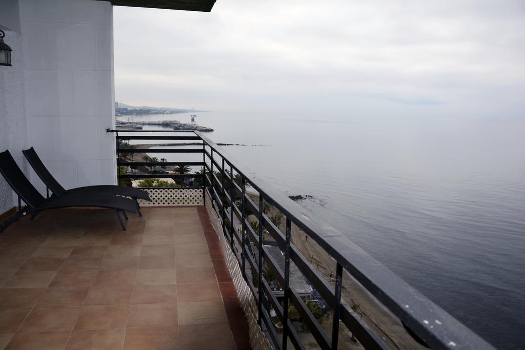 מארבלה Apartamentos Mediterraneo מראה חיצוני תמונה