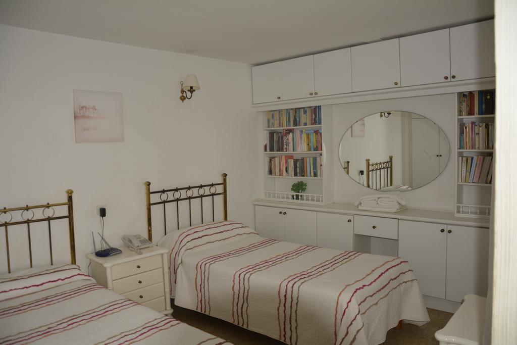 מארבלה Apartamentos Mediterraneo מראה חיצוני תמונה