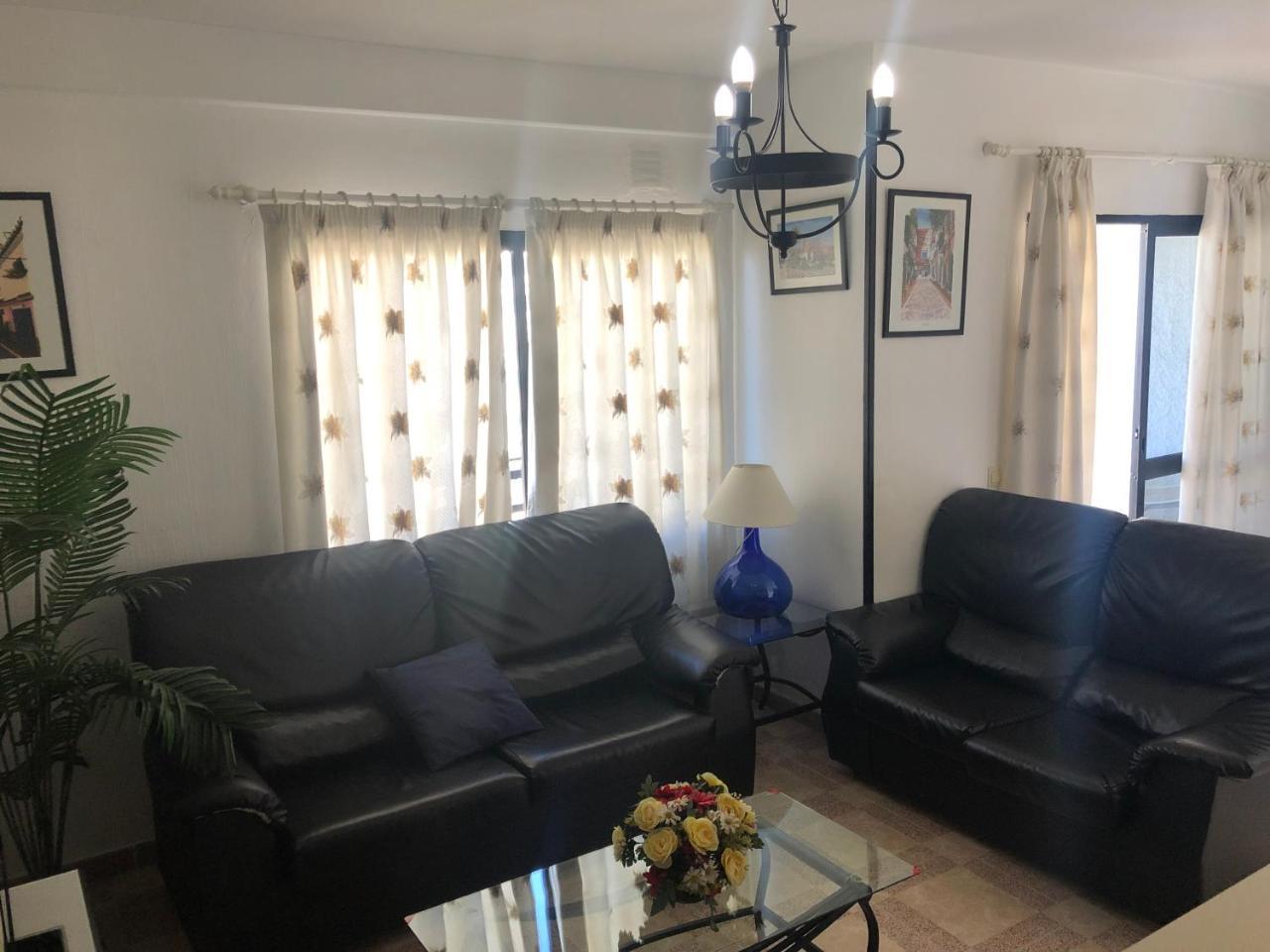 מארבלה Apartamentos Mediterraneo מראה חיצוני תמונה