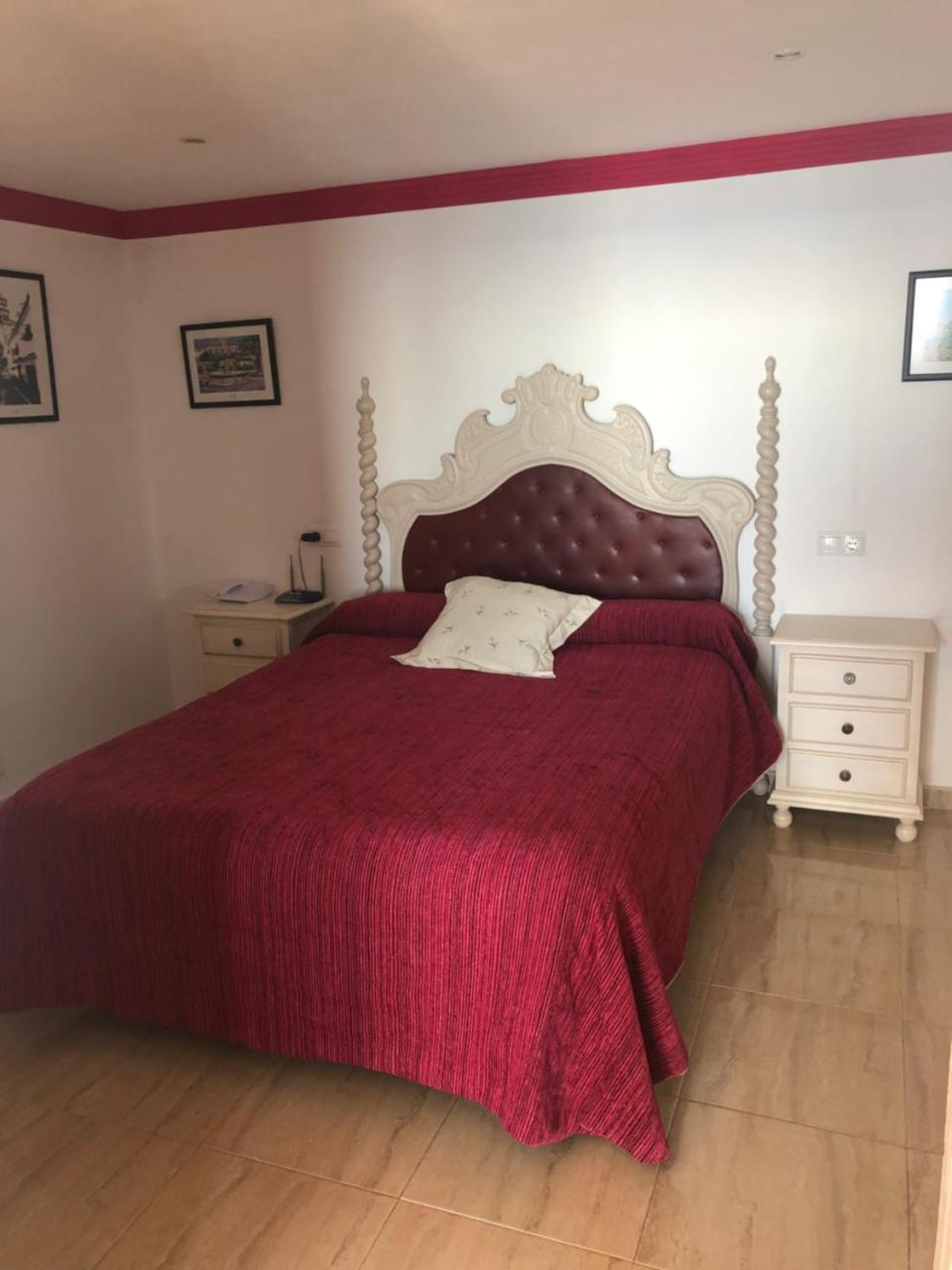 מארבלה Apartamentos Mediterraneo מראה חיצוני תמונה