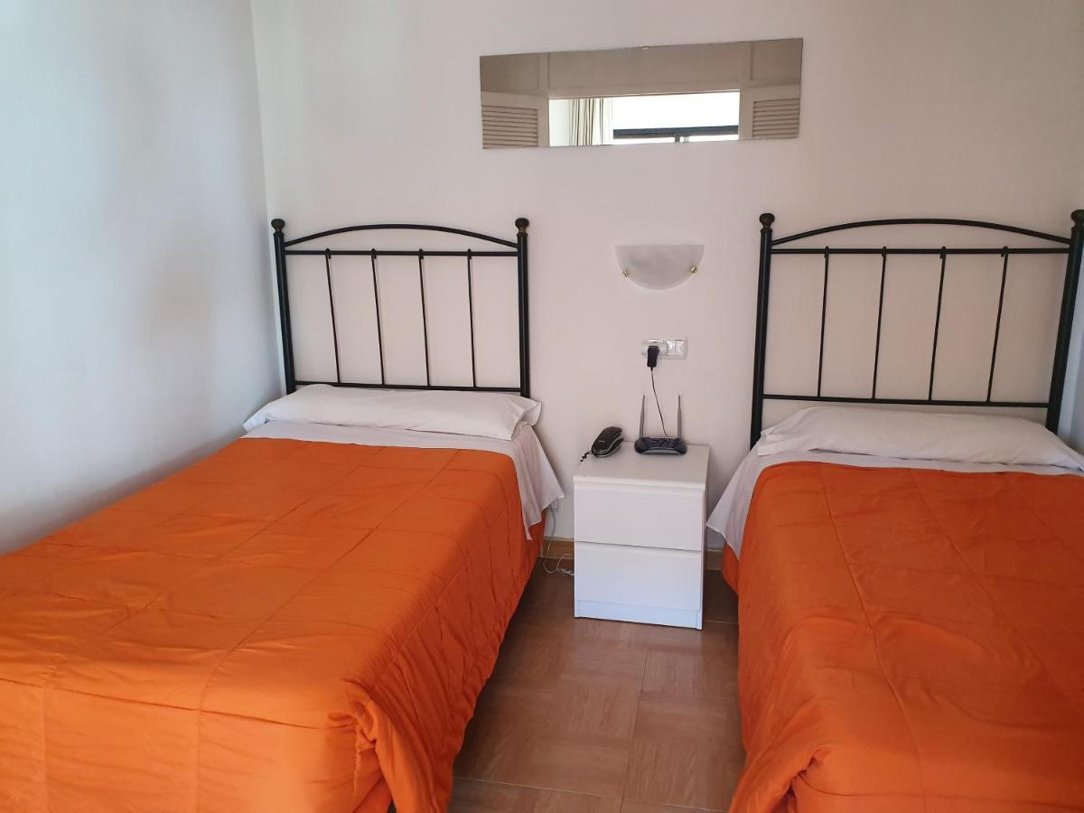 מארבלה Apartamentos Mediterraneo מראה חיצוני תמונה